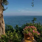 Beachfront Romantica Place Ground Floor Διαμέρισμα Αγία Πελαγία Χλωμού