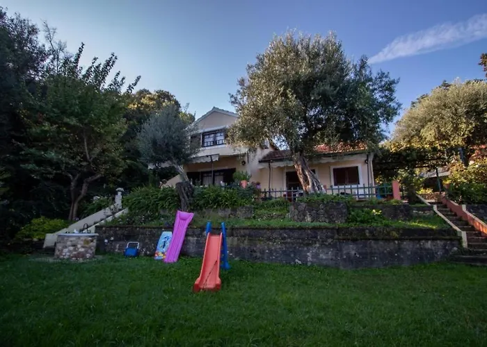 Apartment Beachfront Romantica Place Ground Floor